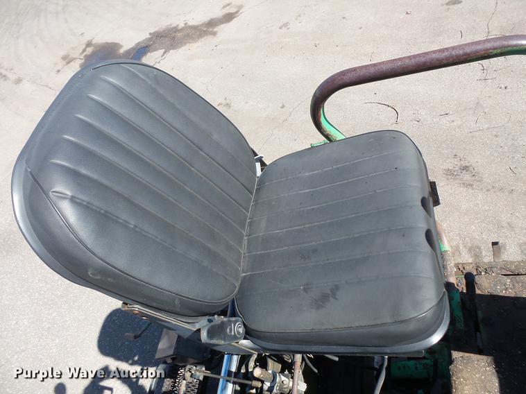 image for item DW9562 1988 Barber Greene BG225B paver