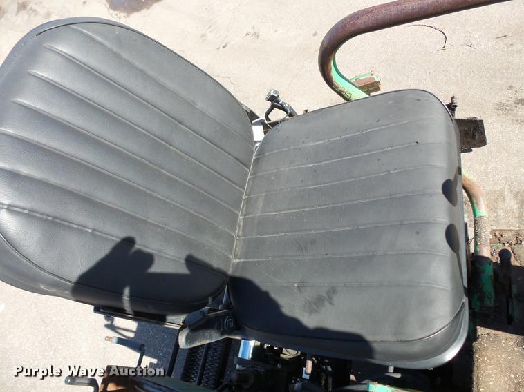 image for item DW9562 1988 Barber Greene BG225B paver