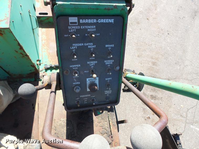 image for item DW9562 1988 Barber Greene BG225B paver