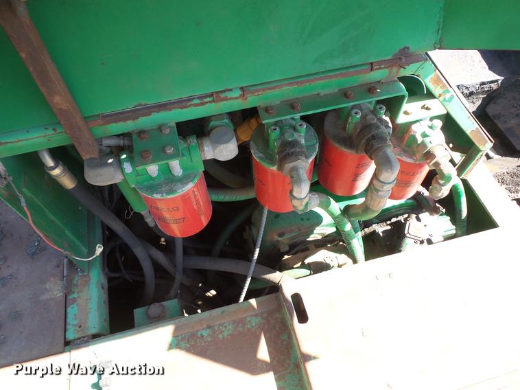 image for item DW9562 1988 Barber Greene BG225B paver