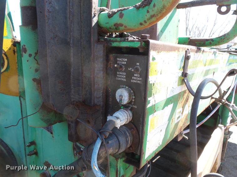 image for item DW9562 1988 Barber Greene BG225B paver