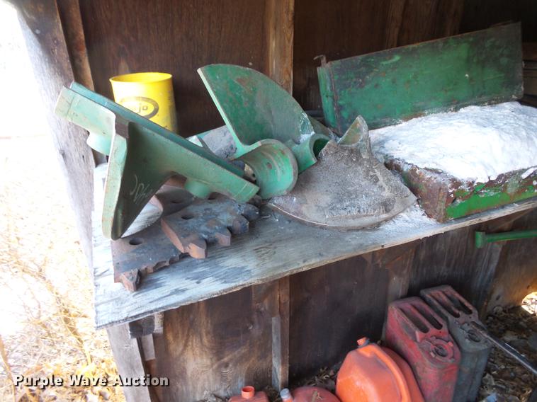 image for item DW9562 1988 Barber Greene BG225B paver