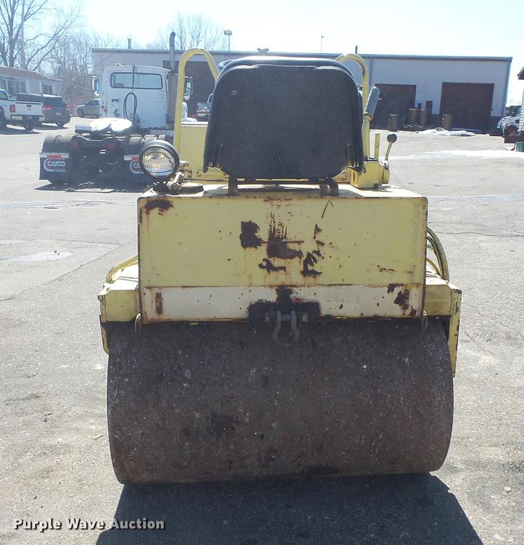 image for item DW9563 Bomag BW120AD double drum roller