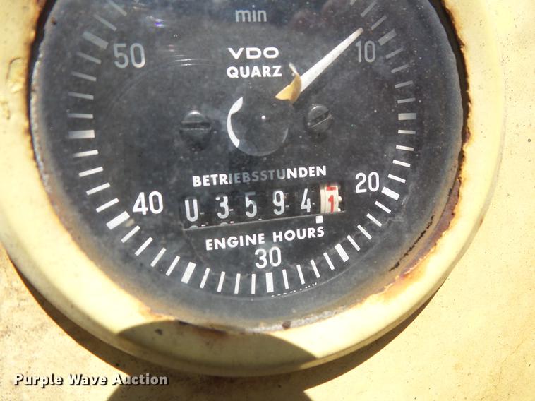 image for item DW9563 Bomag BW120AD double drum roller