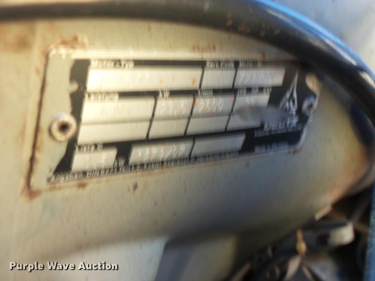 image for item DW9563 Bomag BW120AD double drum roller