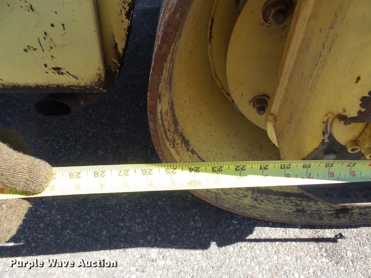 image for item DW9563 Bomag BW120AD double drum roller