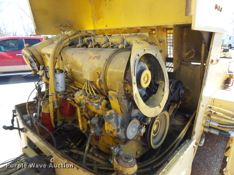 image for item DW9564 Bomag BW141AD double drum roller