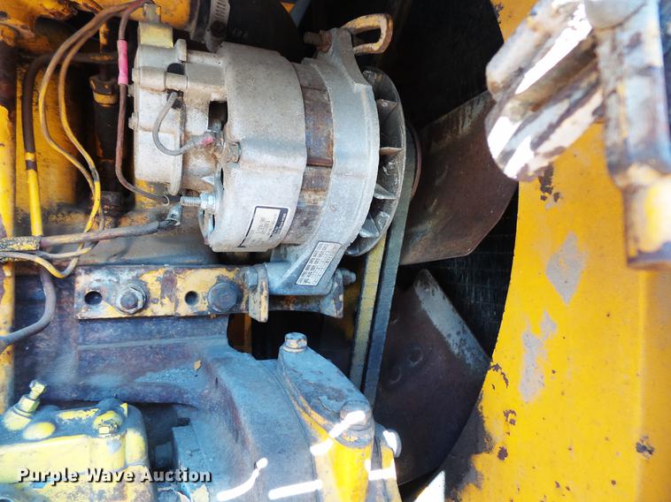 image for item DW9567 1977 John Deere 770 motor grader