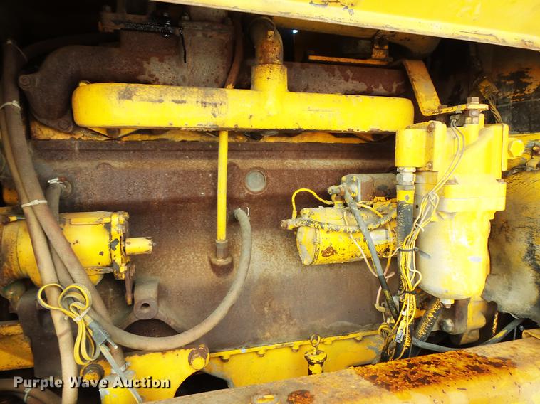 image for item DW9567 1977 John Deere 770 motor grader