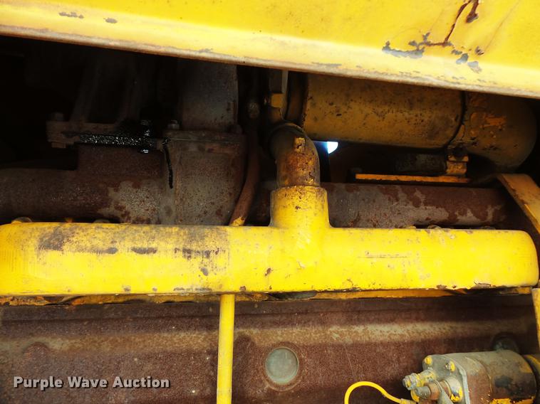 image for item DW9567 1977 John Deere 770 motor grader