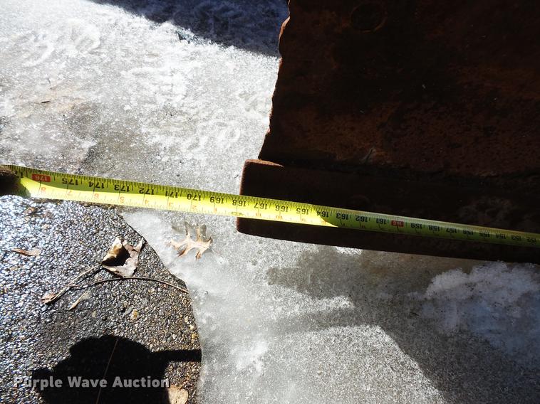 image for item DW9567 1977 John Deere 770 motor grader