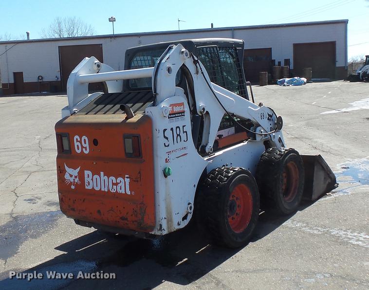 image for item DW9568 2005 Bobcat S185 skid steer