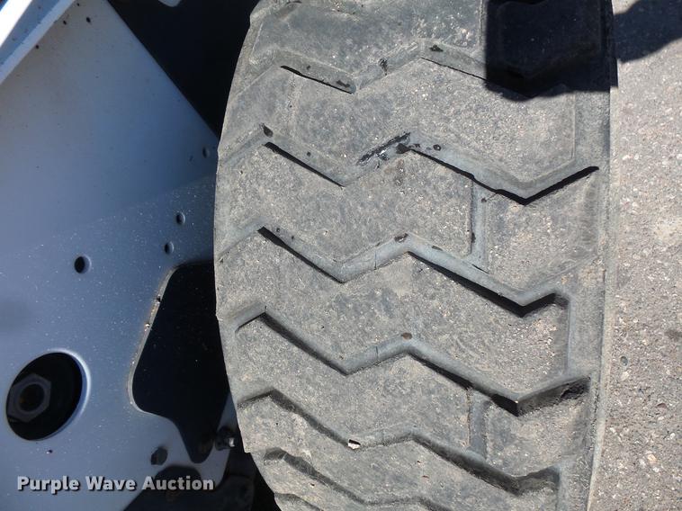 image for item DW9568 2005 Bobcat S185 skid steer