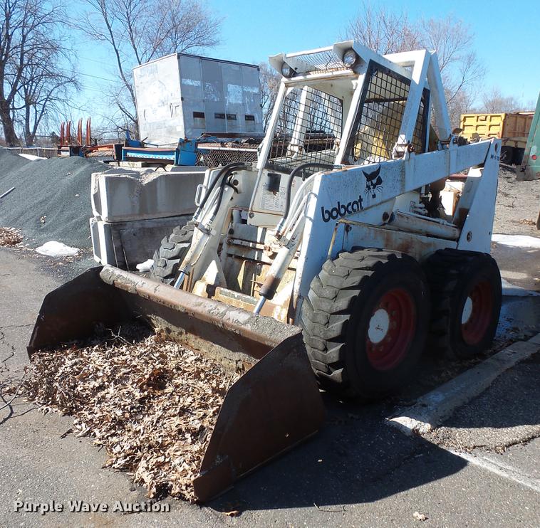 image for item DW9570 1973 Bobcat M970 skid steer