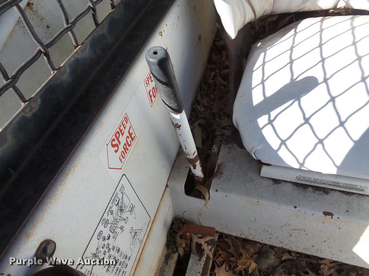 image for item DW9570 1973 Bobcat M970 skid steer