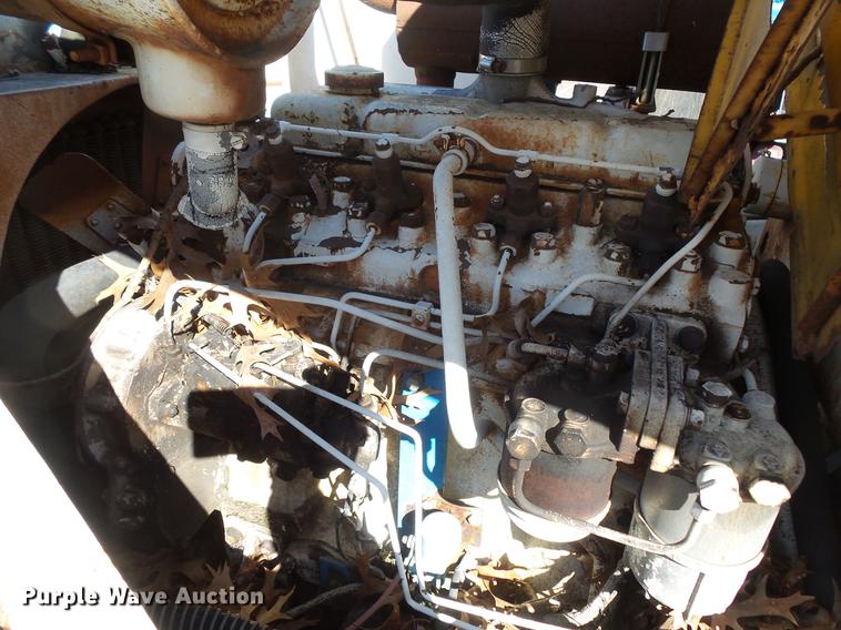 image for item DW9570 1973 Bobcat M970 skid steer