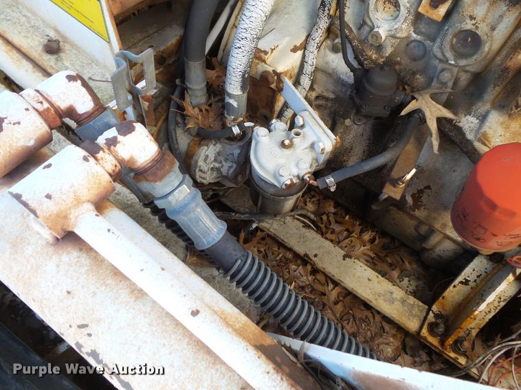 image for item DW9570 1973 Bobcat M970 skid steer