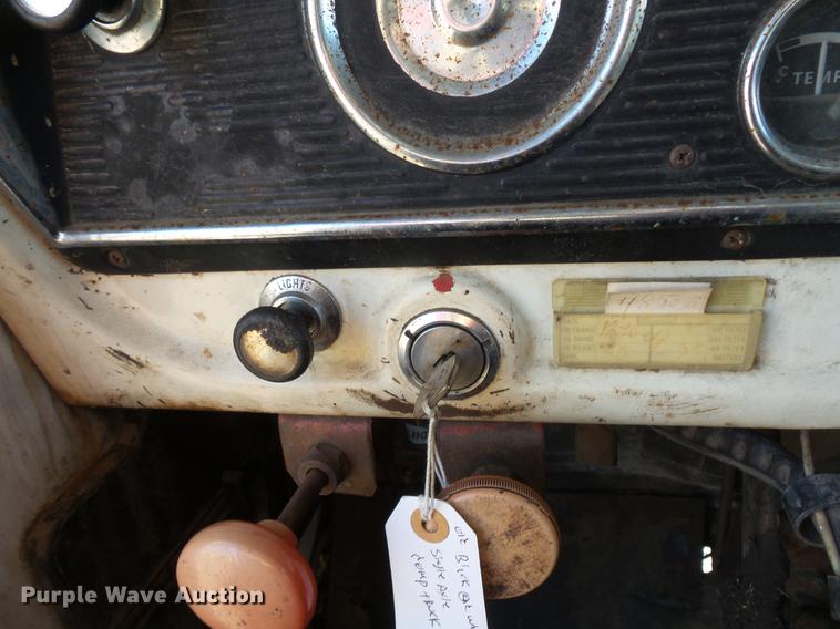 image for item DW9573 Ford F600 dump truck