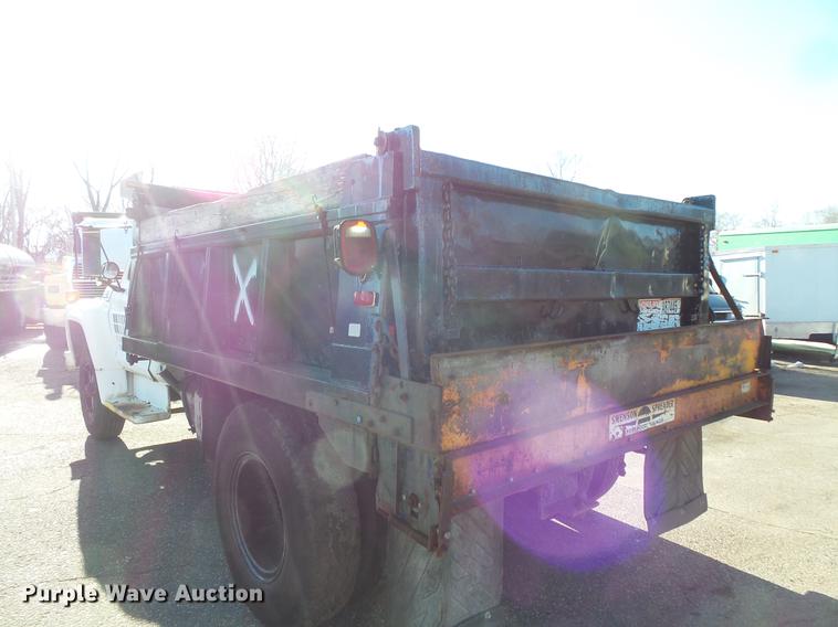 image for item DW9573 Ford F600 dump truck