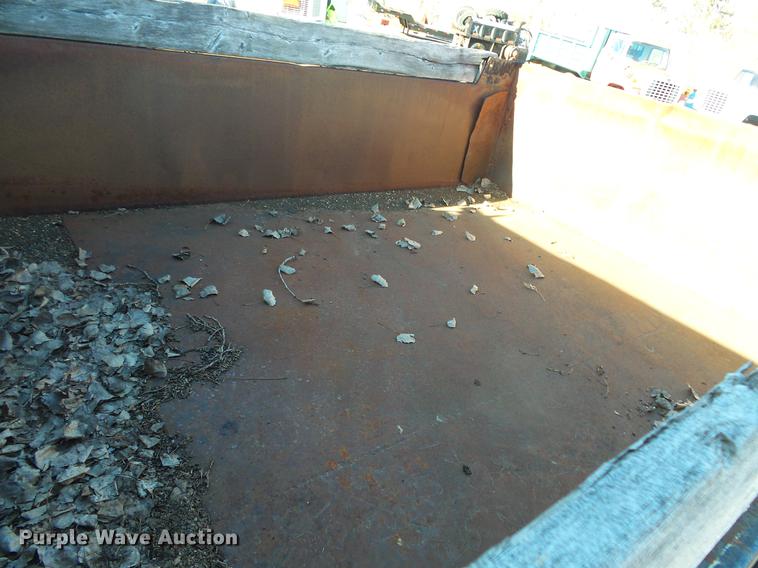 image for item DW9573 Ford F600 dump truck