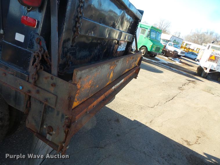 image for item DW9573 Ford F600 dump truck