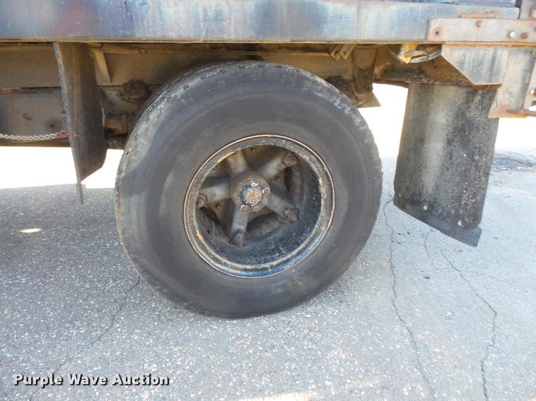 image for item DW9573 Ford F600 dump truck