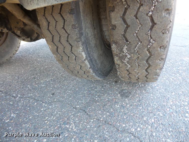 image for item DW9573 Ford F600 dump truck