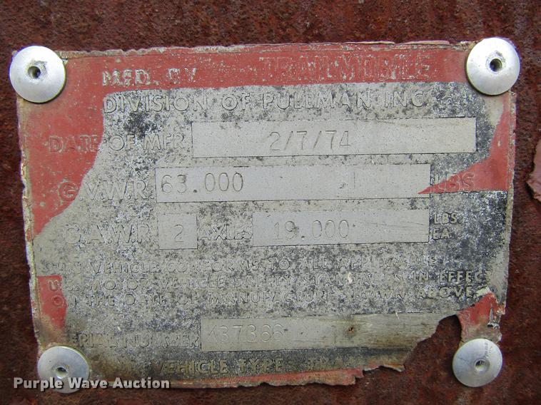 image for item DA3577 1974 Trailmobile flatbed trailer