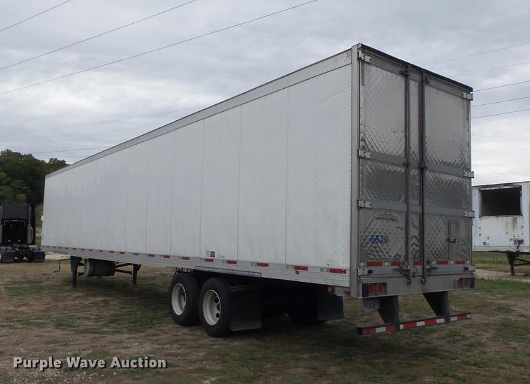image for item DB6391 2009 Utility 3000R refrigerated van trailer