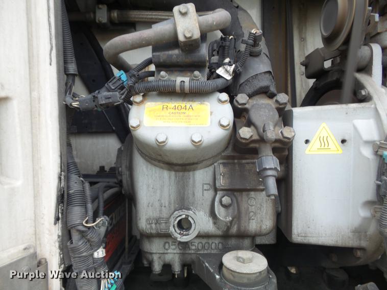 image for item DB6391 2009 Utility 3000R refrigerated van trailer