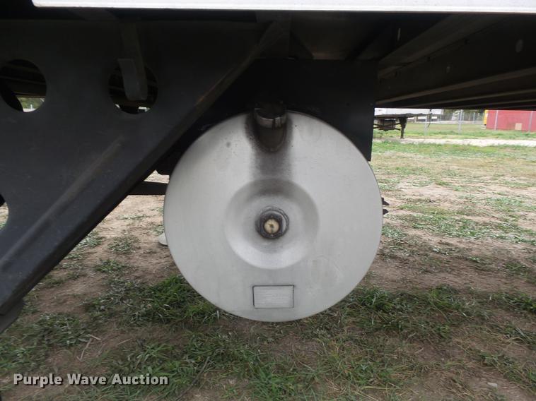 image for item DB6391 2009 Utility 3000R refrigerated van trailer