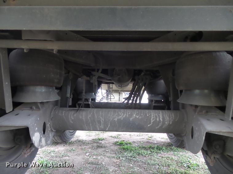 image for item DB6391 2009 Utility 3000R refrigerated van trailer