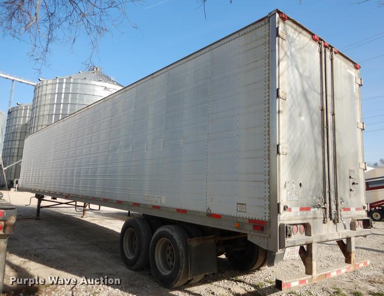 image for item DC0435 2000 Great Dane refrigerated van trailer