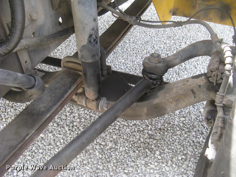 image for item DC2297 2004 International DuraStar 4300 refrigerated box truck