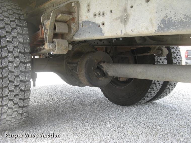 image for item DC2297 2004 International DuraStar 4300 refrigerated box truck