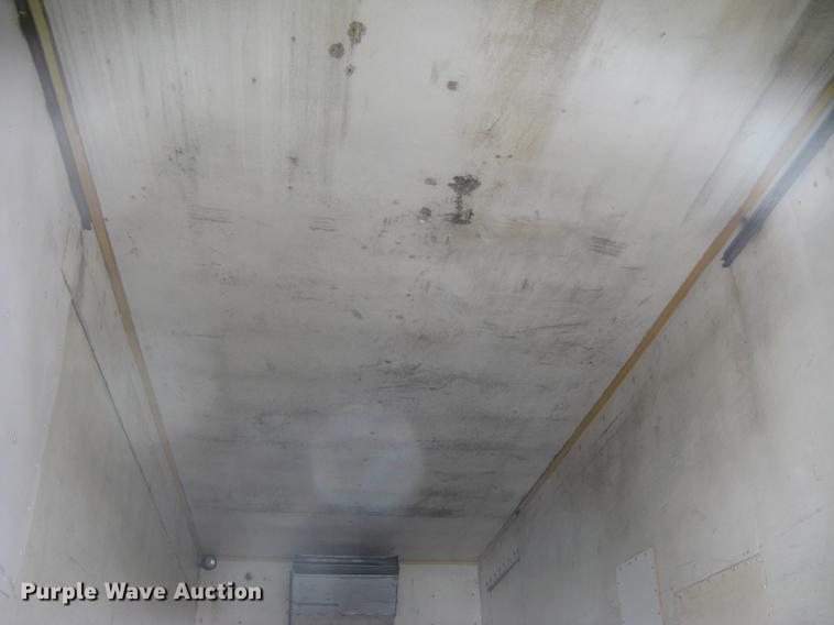 image for item DC2297 2004 International DuraStar 4300 refrigerated box truck