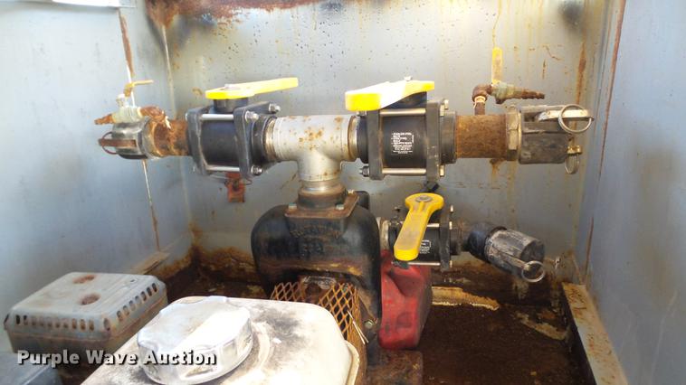 image for item DC2525 1981 Stainless Steel Equip. tank trailer