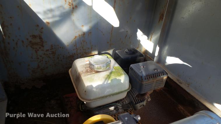 image for item DC2525 1981 Stainless Steel Equip. tank trailer