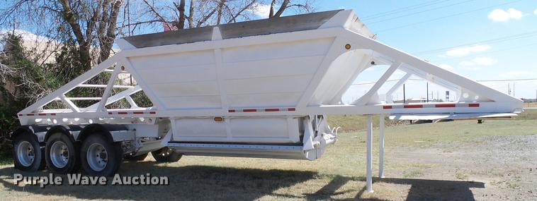 image for item DD1314 2009 American Carrier Equipment ABD370T bottom dump trailer