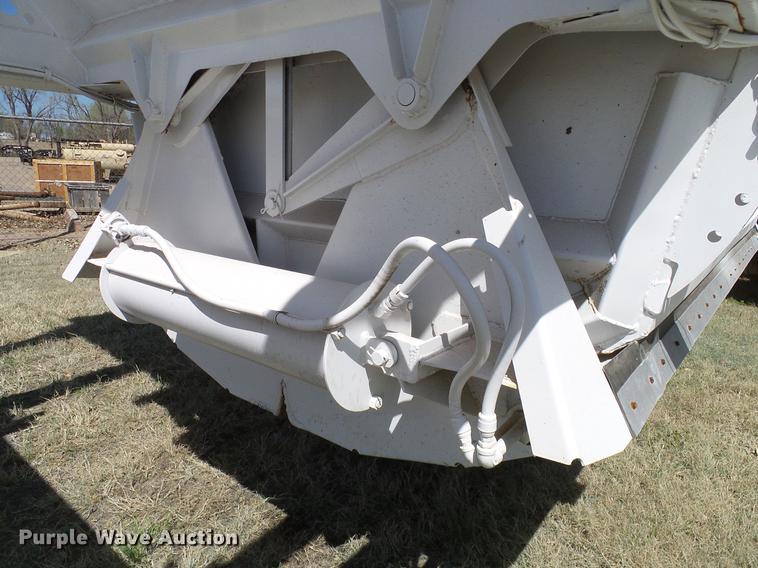 image for item DD1314 2009 American Carrier Equipment ABD370T bottom dump trailer