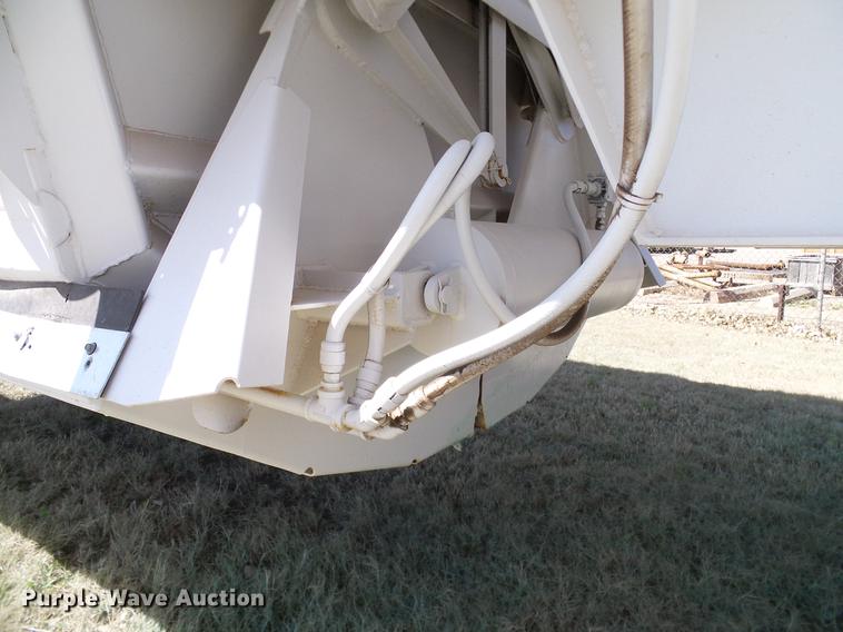 image for item DD1314 2009 American Carrier Equipment ABD370T bottom dump trailer