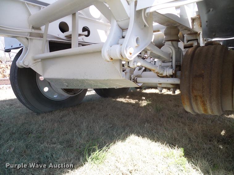 image for item DD1314 2009 American Carrier Equipment ABD370T bottom dump trailer