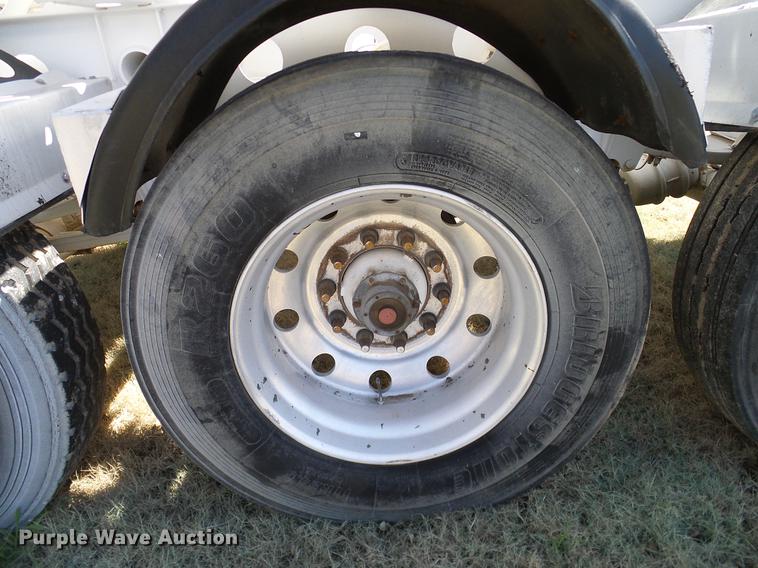 image for item DD1314 2009 American Carrier Equipment ABD370T bottom dump trailer