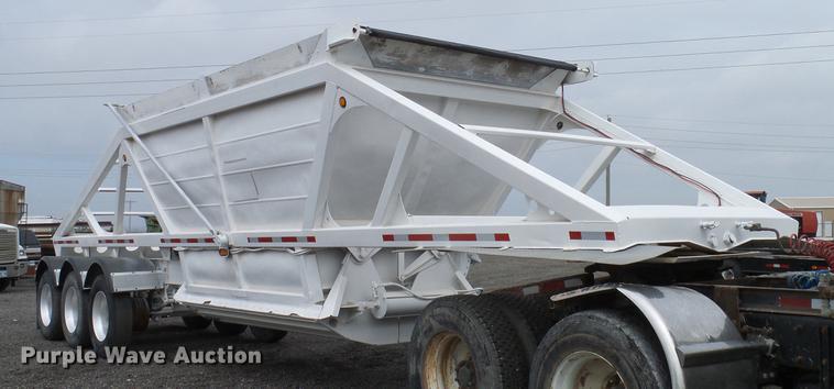 image for item DD1315 2009 American Carrier Equipment ABD370T bottom dump trailer