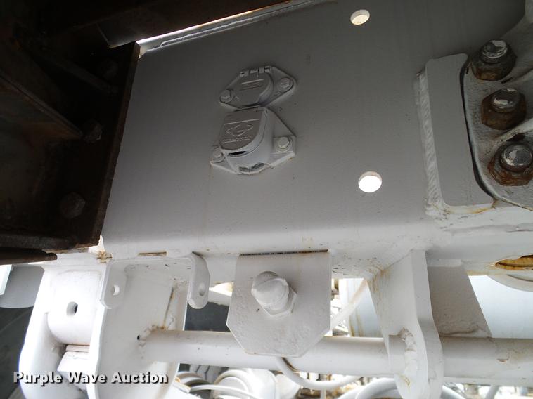 image for item DD1315 2009 American Carrier Equipment ABD370T bottom dump trailer