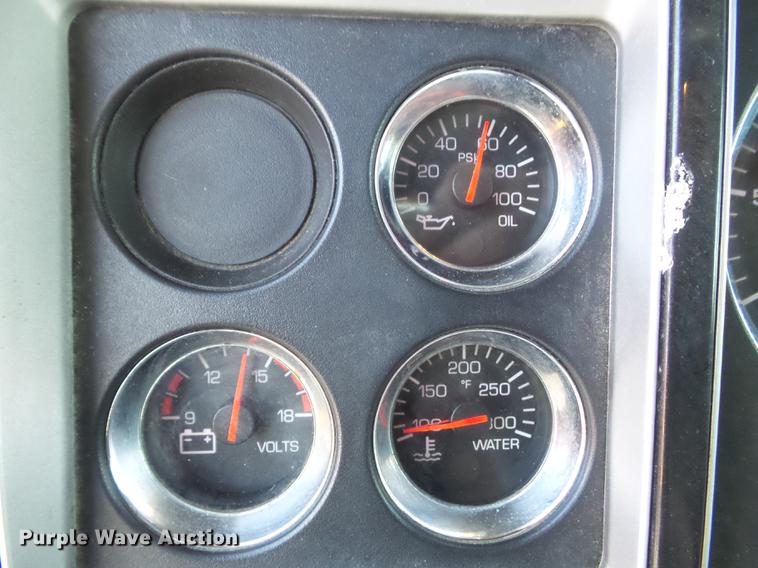 image for item DD1630 2009 Kenworth T660 semi truck