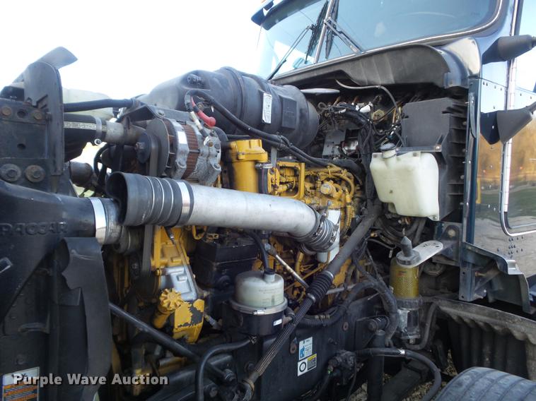 image for item DD1630 2009 Kenworth T660 semi truck