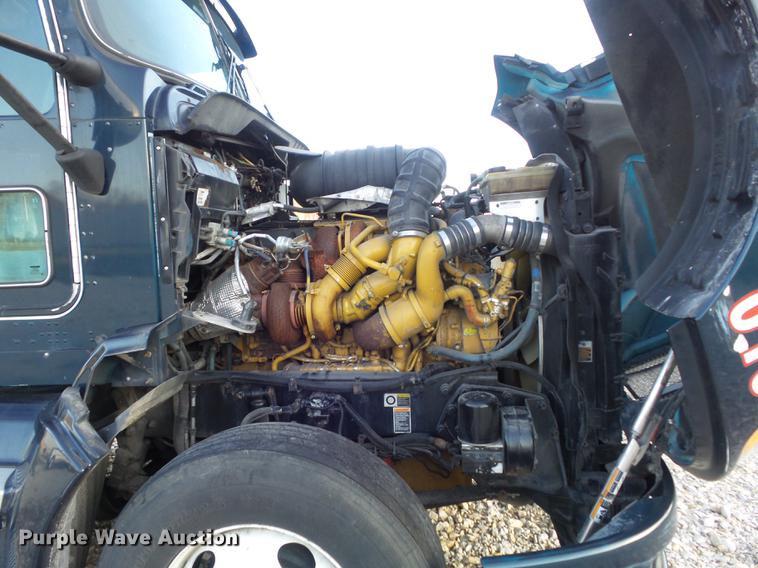 image for item DD1630 2009 Kenworth T660 semi truck