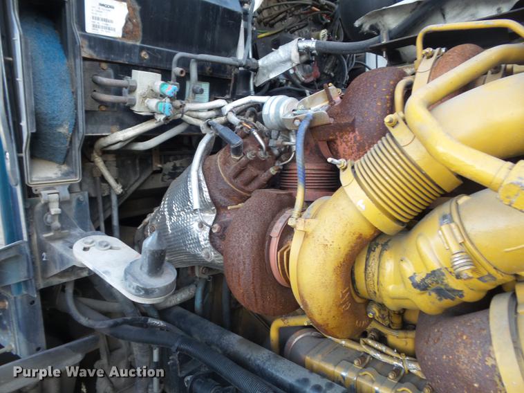 image for item DD1630 2009 Kenworth T660 semi truck