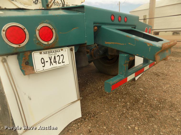 image for item DD2813 2010 Smithco MH3-44-36 T35 side dump trailer